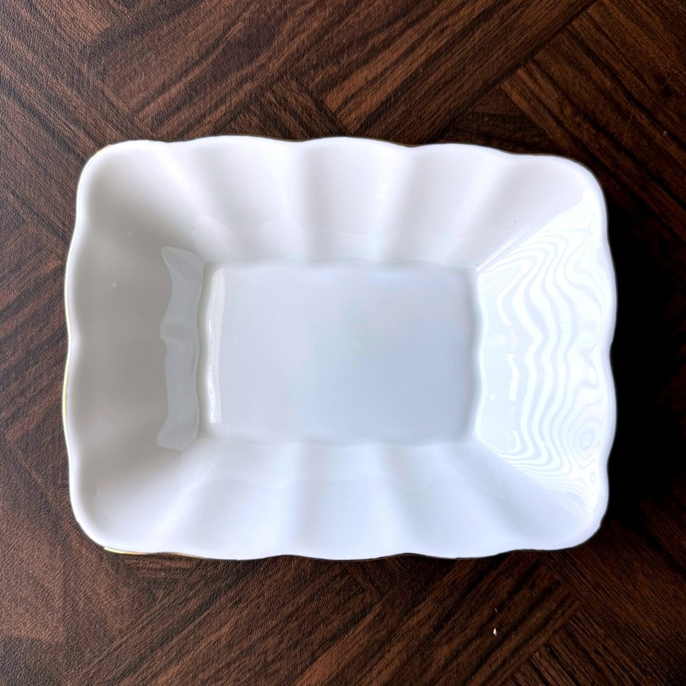 Royal Albert Val D'Or Bone China Rectangular Scalloped Open Sugar Bowl England